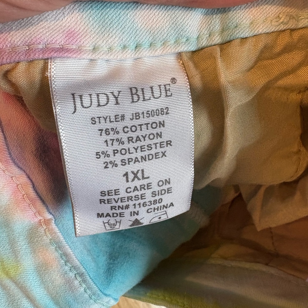 Judy blue colorful Tie-Dye Women's Shorts - Picture 4 of 10